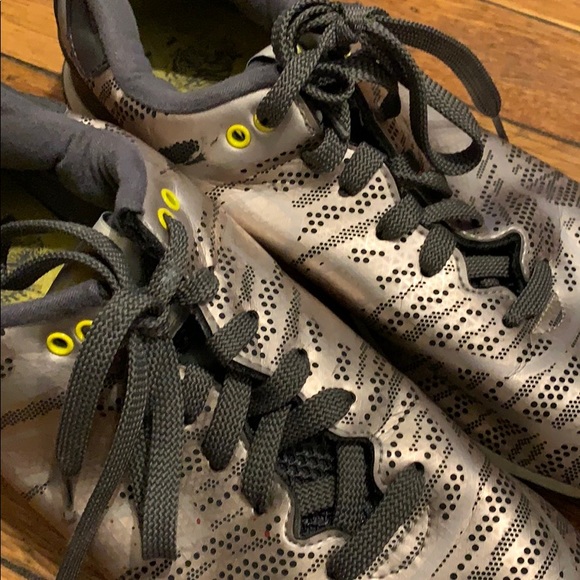 New Balance Men’s 8.5 - Picture 3 of 8